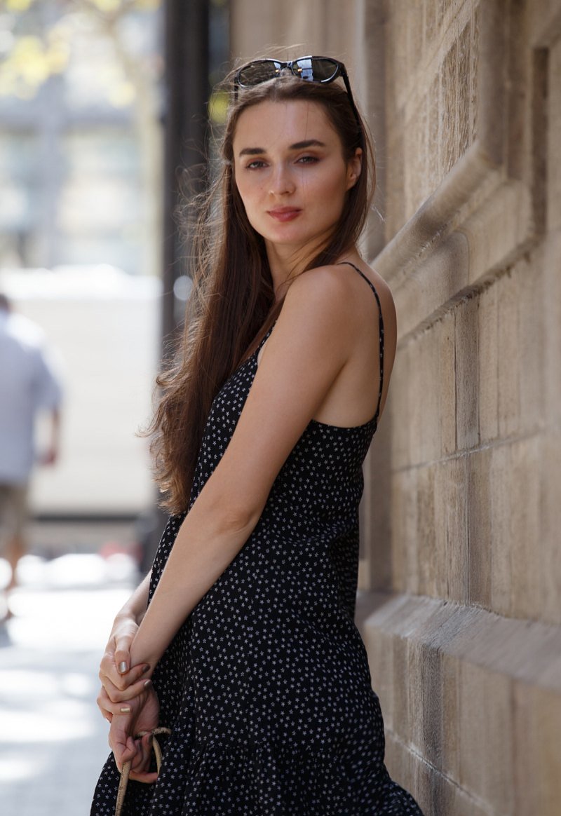 Эмилия, 26